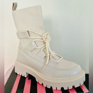 NIB Dolls Kill Lady GoDiva First To Board Platform Ankle Boots Vegan Leather